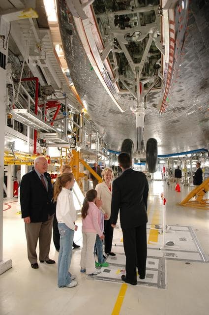 NASA image: KSC-06pd1349