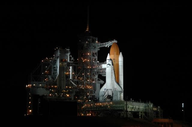 NASA image: KSC-06pd1359