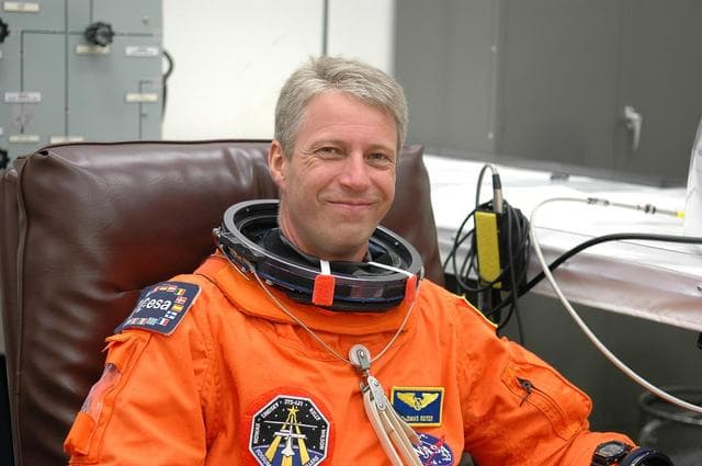 NASA image: KSC-06pd1365