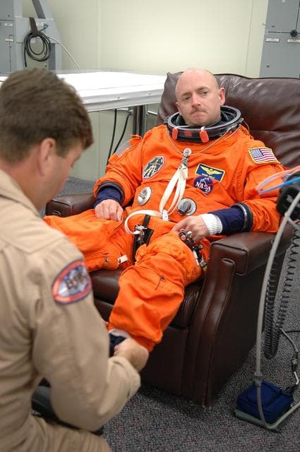 NASA image: KSC-06pd1373A