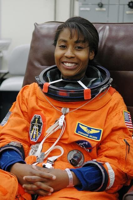 NASA image: KSC-06pd1401