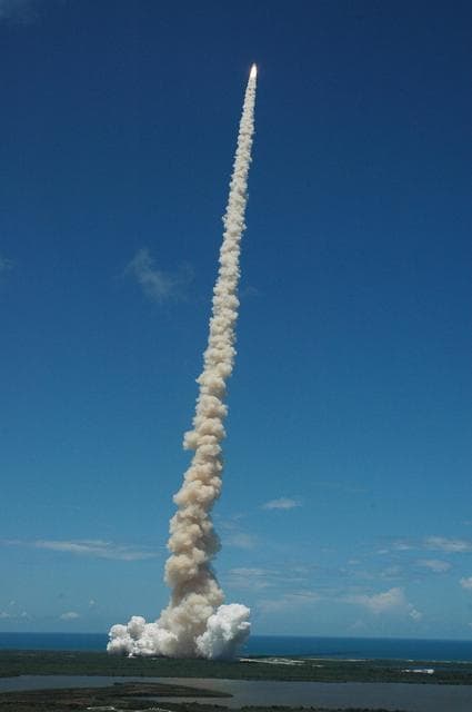 NASA image: KSC-06pd1432