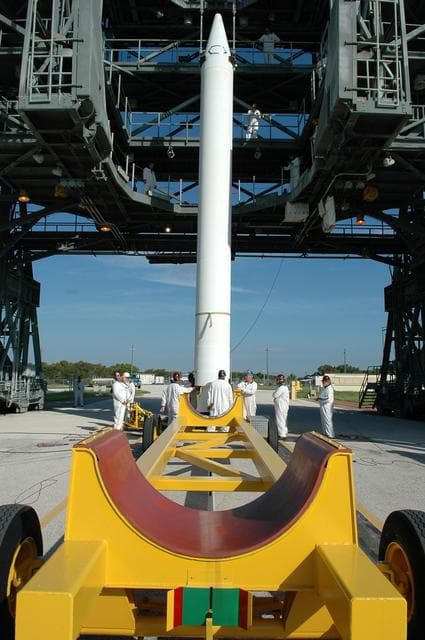 NASA image: KSC-06pd1483