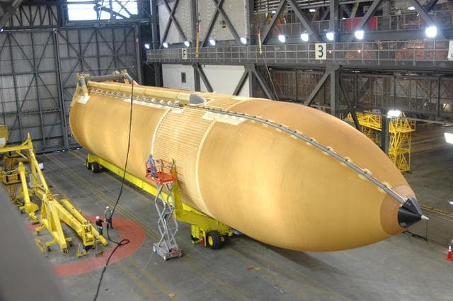 NASA image: KSC-06pd1508