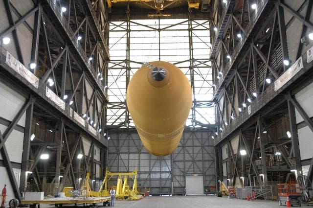 NASA image: KSC-06pd1512