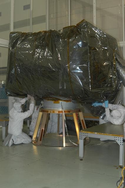 NASA image: KSC-06pd1521