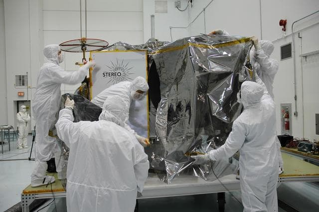 NASA image: KSC-06pd1534