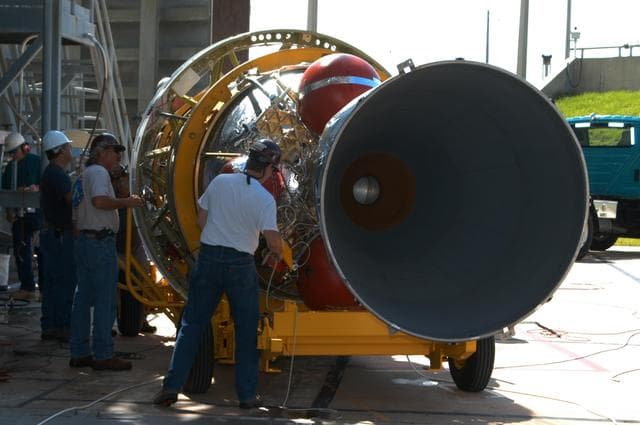 NASA image: KSC-06pd1546