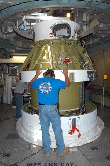 NASA image: KSC-06pd1553