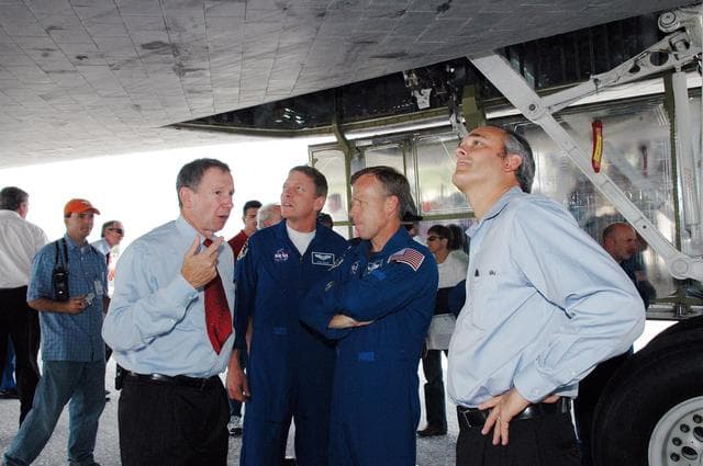 NASA image: KSC-06pd1578