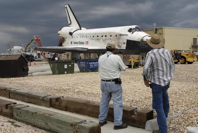 NASA image: KSC-06pd1607