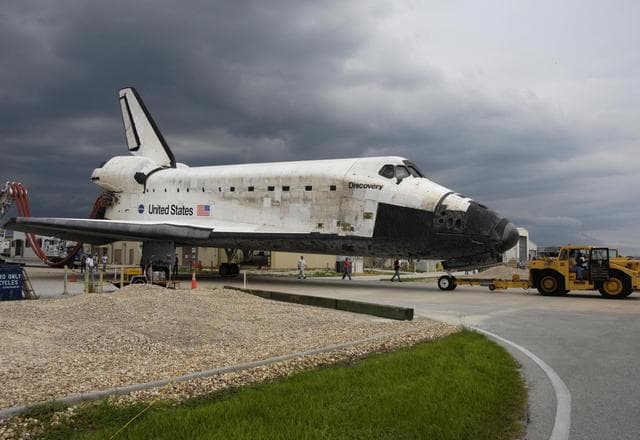 NASA image: KSC-06pd1608