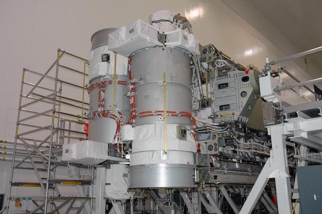 NASA image: KSC-06pd1631