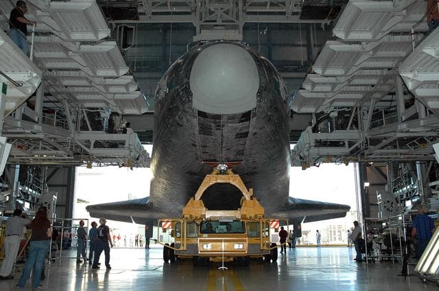 NASA image: KSC-06pd1637