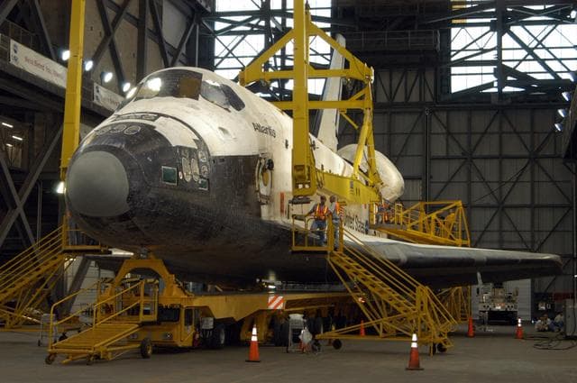 NASA image: KSC-06pd1649