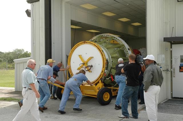 NASA image: KSC-06pd1698