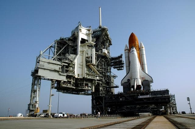 NASA image: KSC-06pd1713