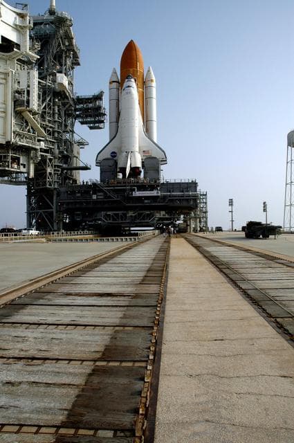 NASA image: KSC-06pd1714
