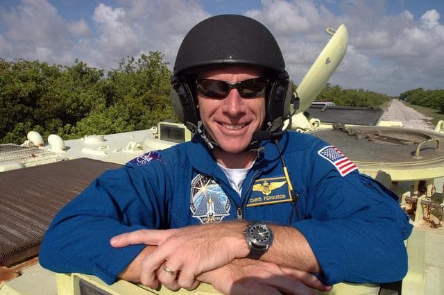 NASA image: KSC-06pd1752