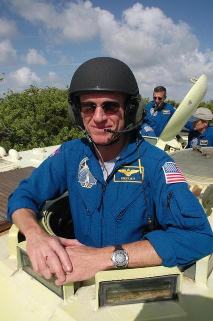 NASA image: KSC-06pd1761