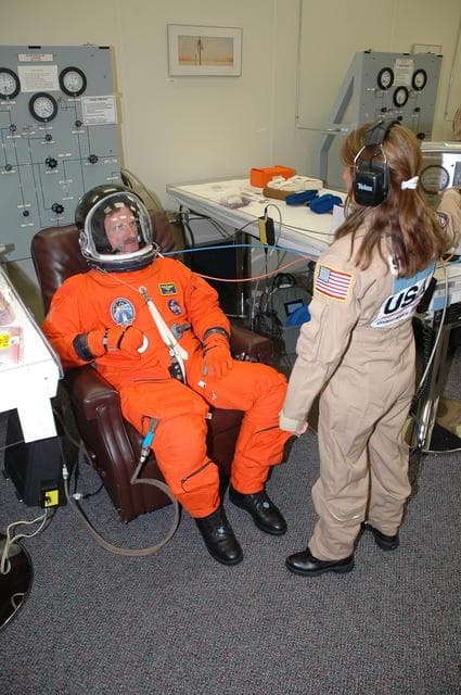 NASA image: KSC-06pd1764