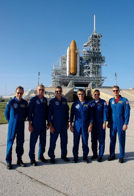 NASA image: KSC-06pd1768