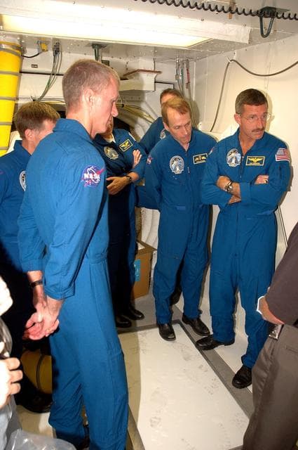 NASA image: KSC-06pd1775