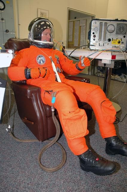 NASA image: KSC-06pd1810