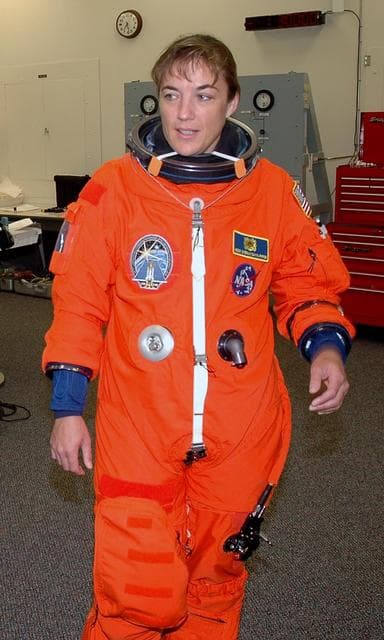 NASA image: KSC-06pd1813