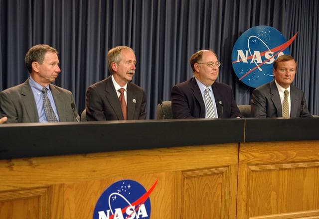 NASA image: KSC-06pd1877
