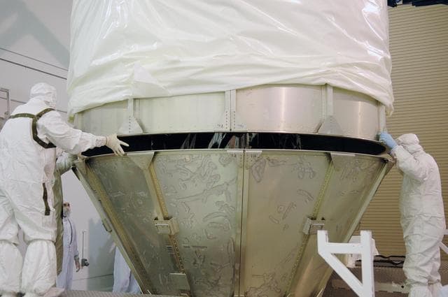 NASA image: KSC-06pd1886