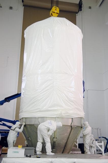 NASA image: KSC-06pd1887