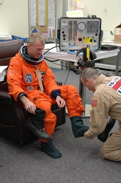 NASA image: KSC-06pd1905