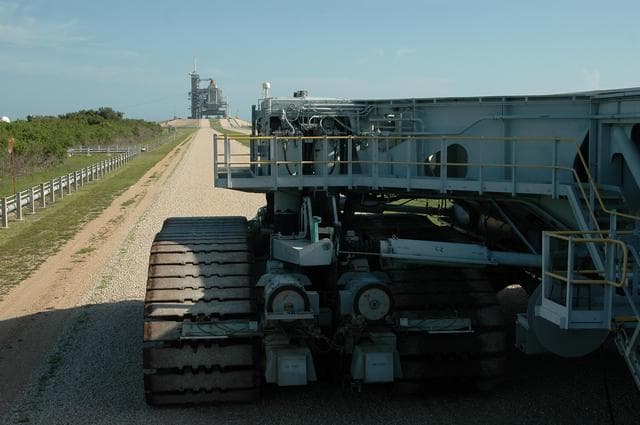 NASA image: KSC-06pd1958