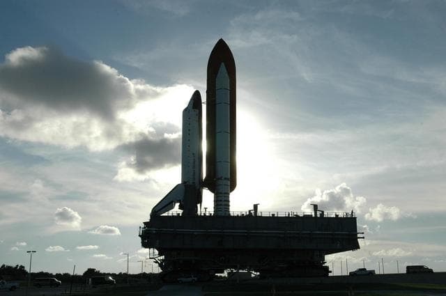 NASA image: KSC-06pd2001