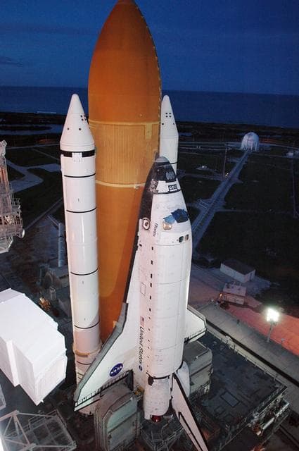 NASA image: KSC-06pd2007