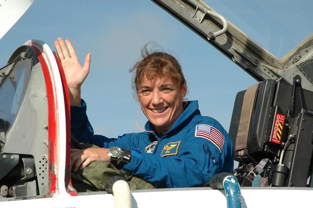NASA image: KSC-06pd2014