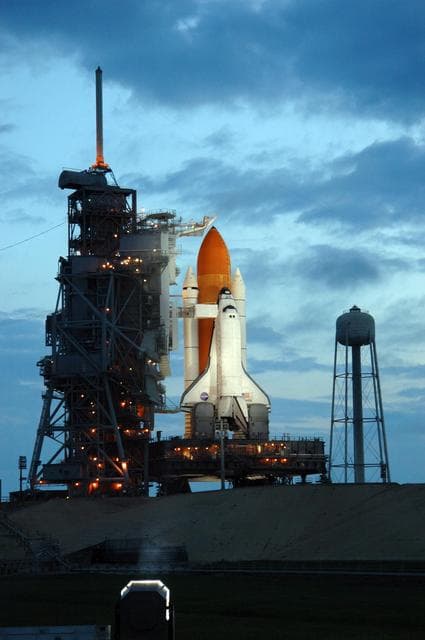 NASA image: KSC-06pd2052