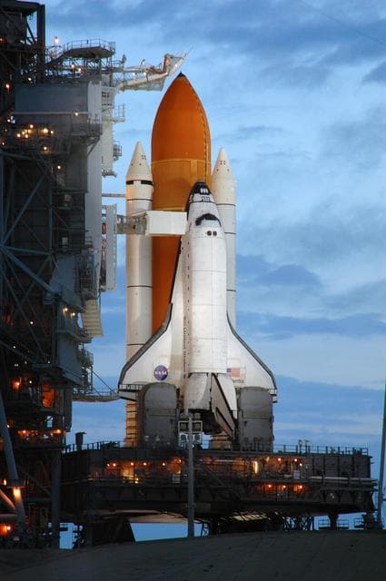 NASA image: KSC-06pd2053
