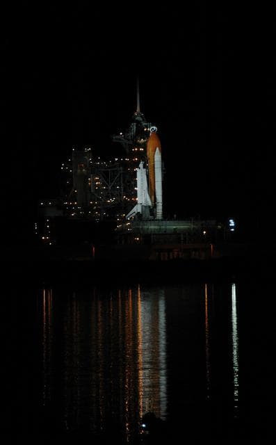 NASA image: KSC-06pd2072