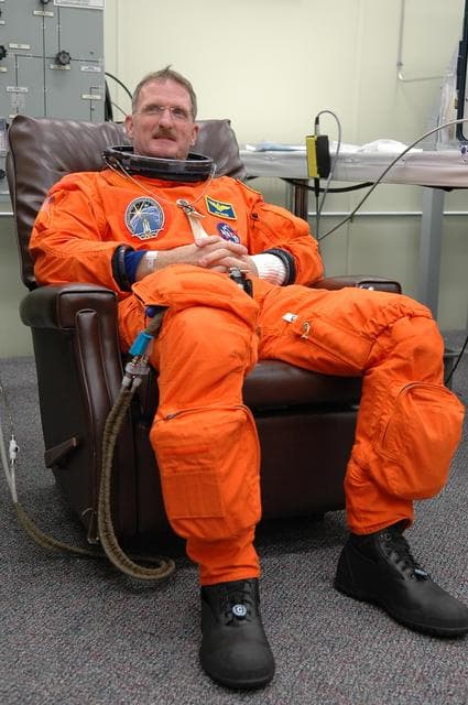 NASA image: KSC-06pd2076