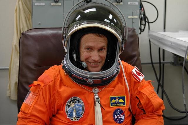 NASA image: KSC-06pd2095