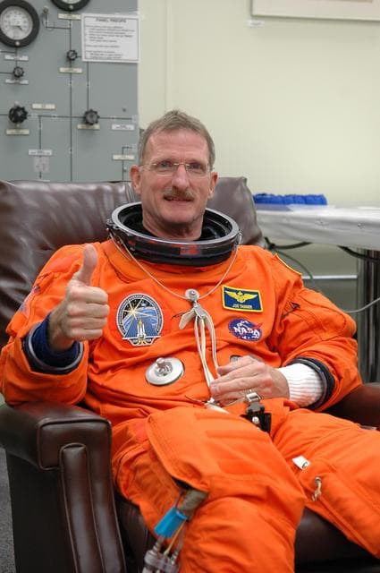 NASA image: KSC-06pd2103