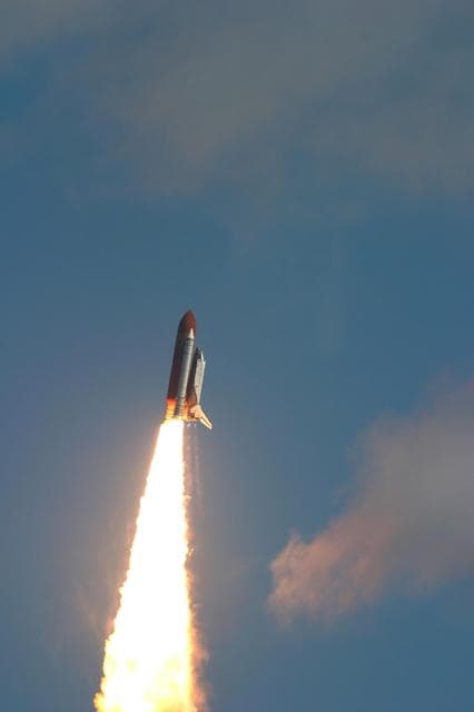NASA image: KSC-06pd2112