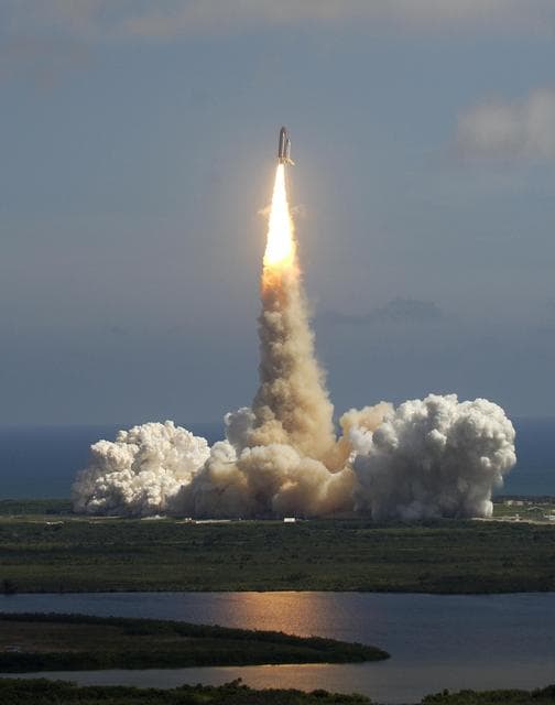 NASA image: KSC-06pd2117