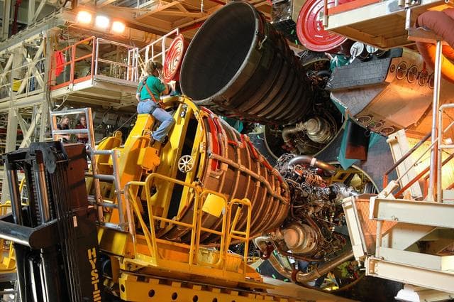 NASA image: KSC-06pd2168