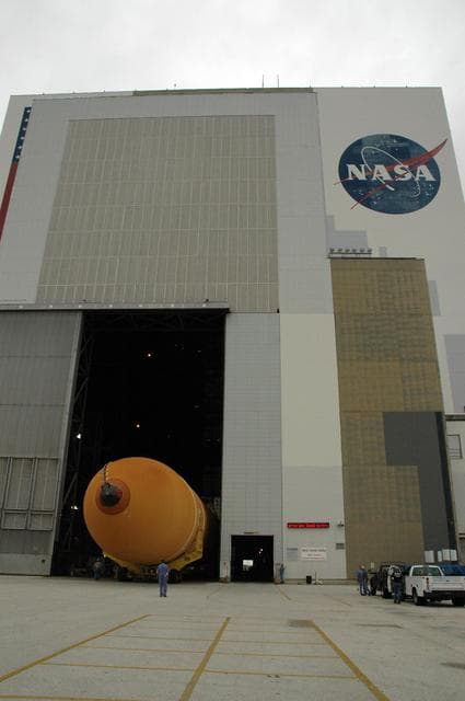 NASA image: KSC-06pd2183