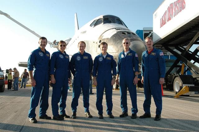 NASA image: KSC-06pd2194