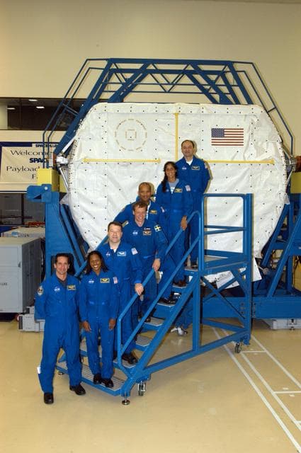 NASA image: KSC-06pd2239