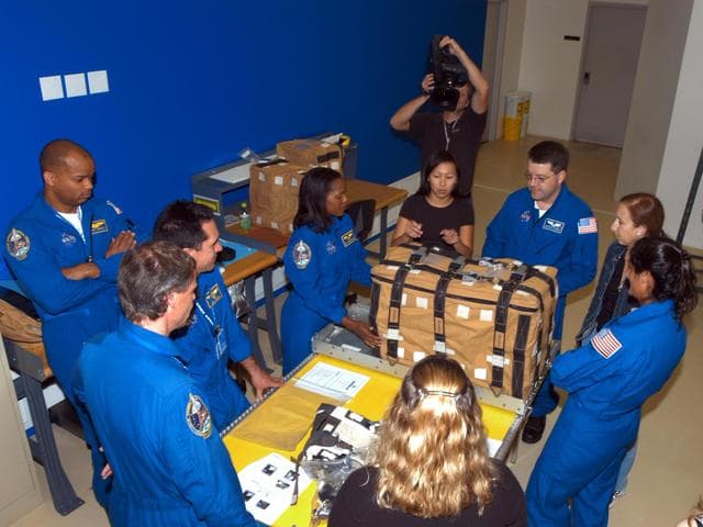 NASA image: KSC-06pd2240